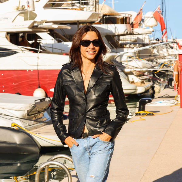 CARA, la veste en agneau plongé chic et féminine